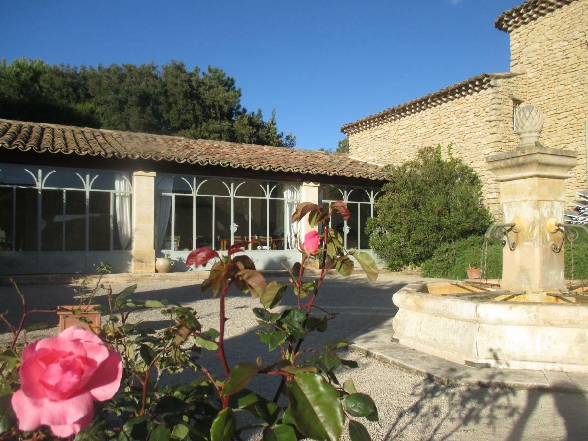 Bacchus En Luberon Gordes Exterior photo